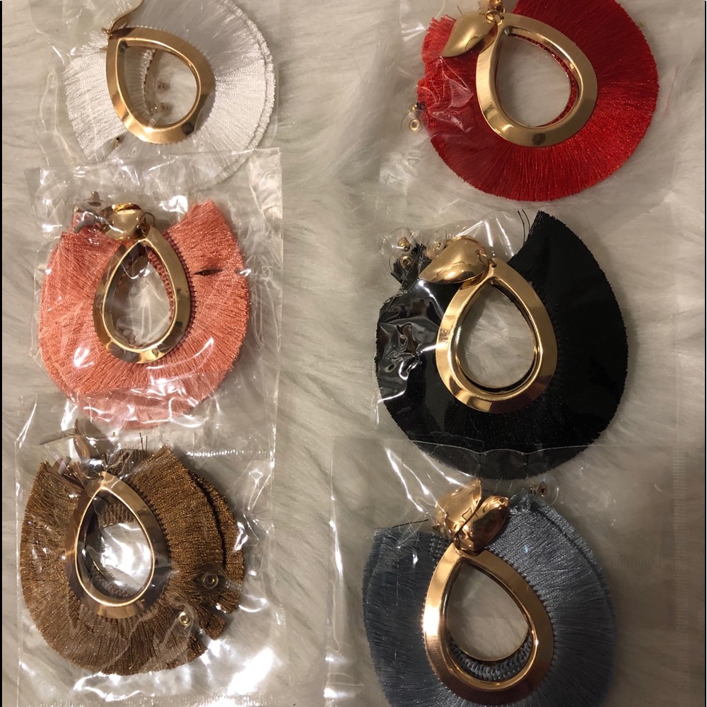 Bohemia Earring tassel. Lot six Earring. (Lot #2)